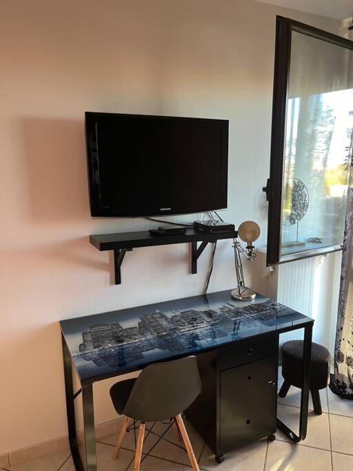 Flat Apartment Toulouse Bagian luar foto